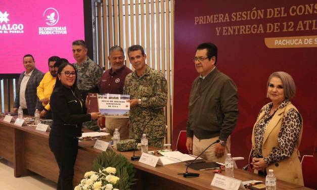 Entregan Atlas de riesgos a 12 municipios