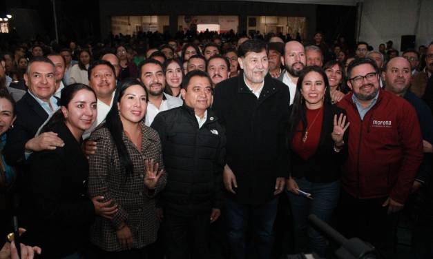 Gerardo Fernández Noroña visitó el Congreso del estado