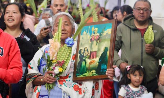 Celebran el Domingo de Ramos en Pachuca