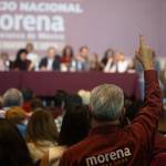 Prohíbe Morena destapes, nepotismo y reelección