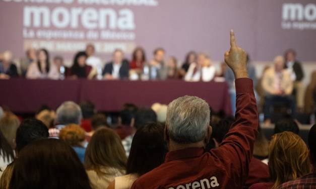 Prohíbe Morena destapes, nepotismo y reelección