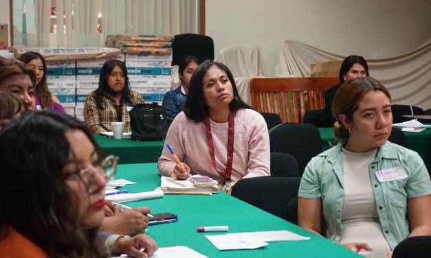 Imparten capacitación a mujeres sobre perspectiva de género