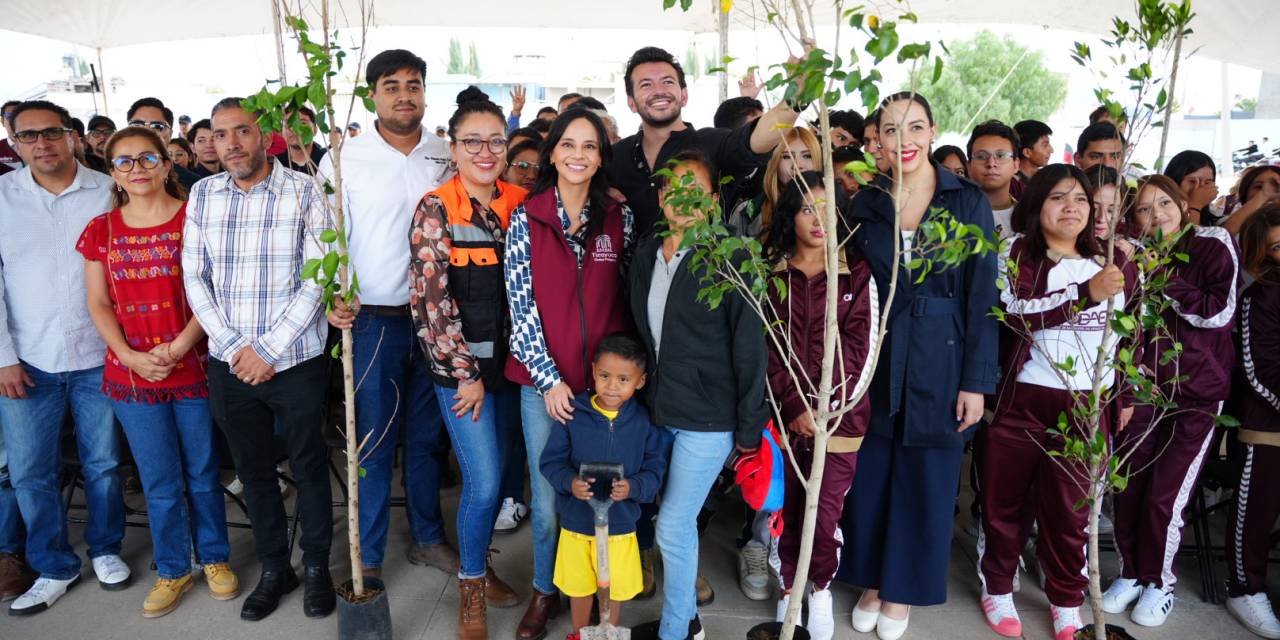 Siembran 340 árboles en espacios públicos de Tizayuca