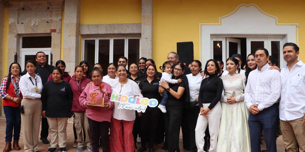 Huasca de Ocampo recibe premio nacional por bienestar