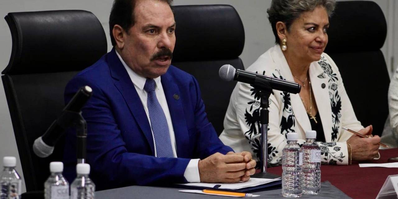 Con memoria conmemorativa y acciones sociales, CCEH celebra 30 años