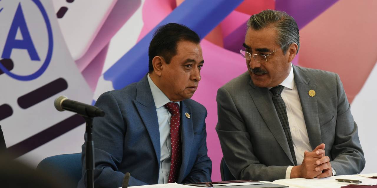 Congreso firma convenio de colaboración con la UAEH