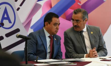 Congreso firma convenio de colaboración con la UAEH