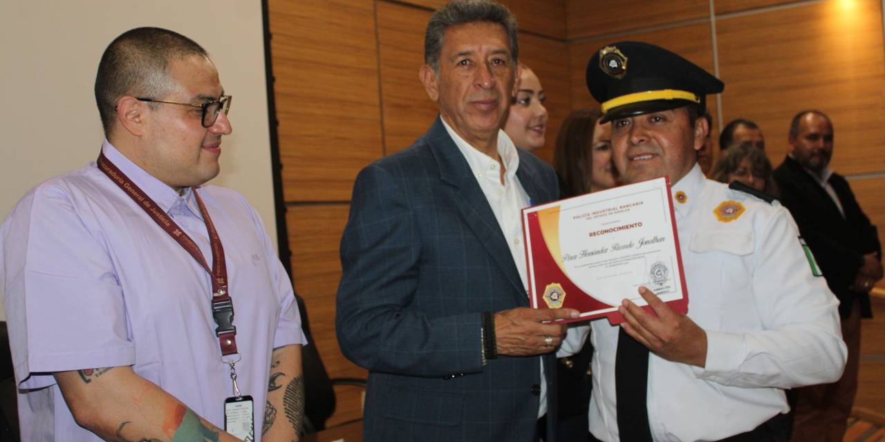 Se incorporan 187 policías a la PIBEH