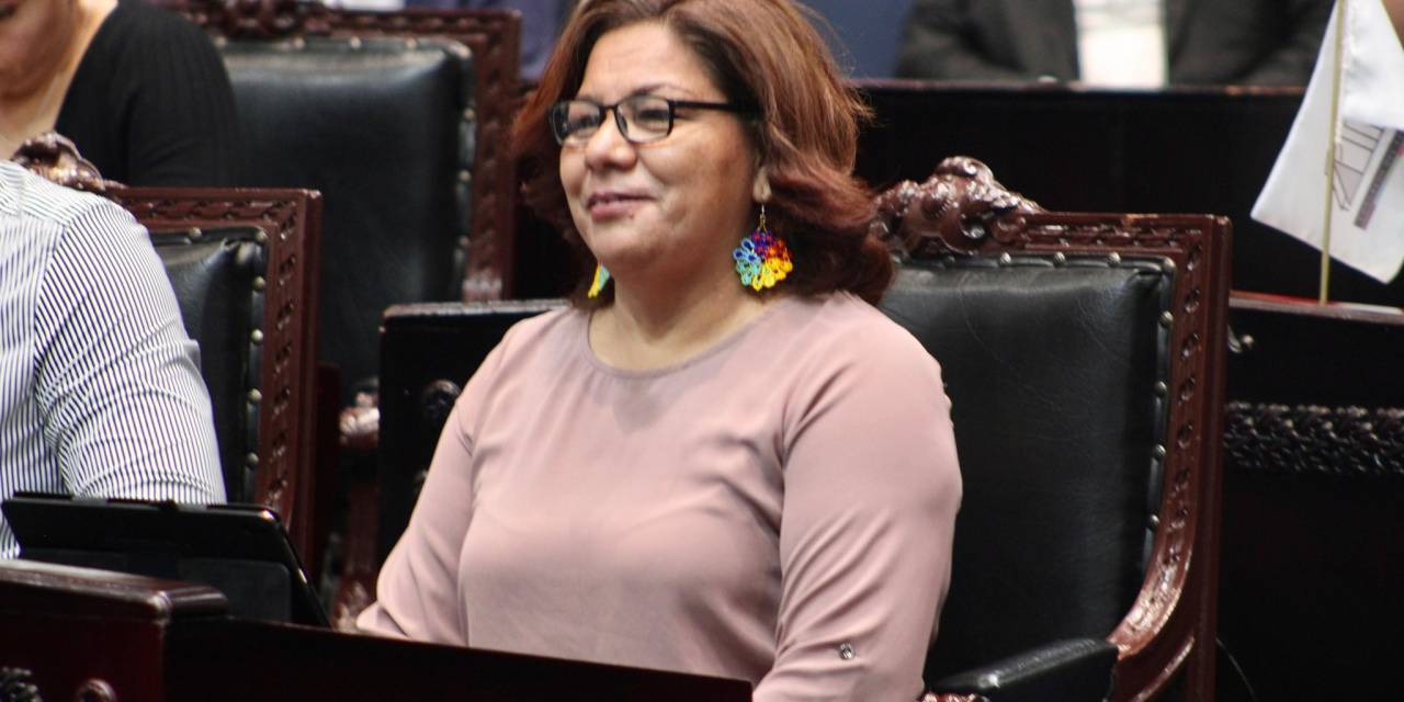 Quitan Comisión de Gobernación a la diputada María del Rosario