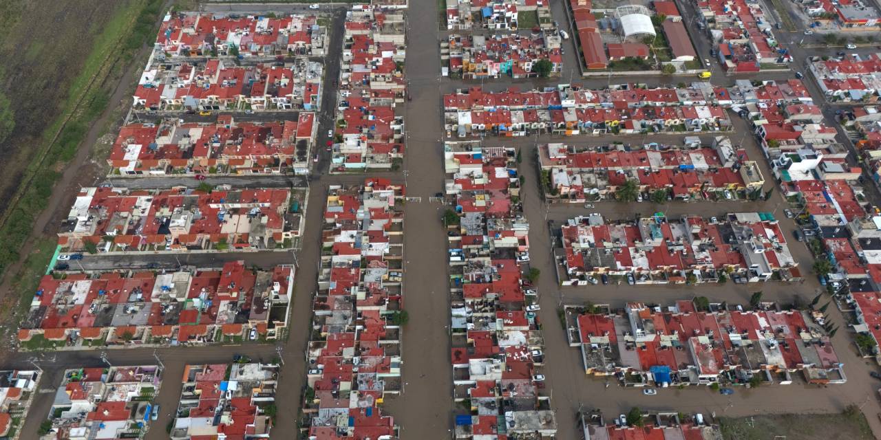 Por inundación hay 470 casas afectadas en Los Tuzos