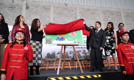Develan nuevo billete conmemorativo de la Lotería Nacional