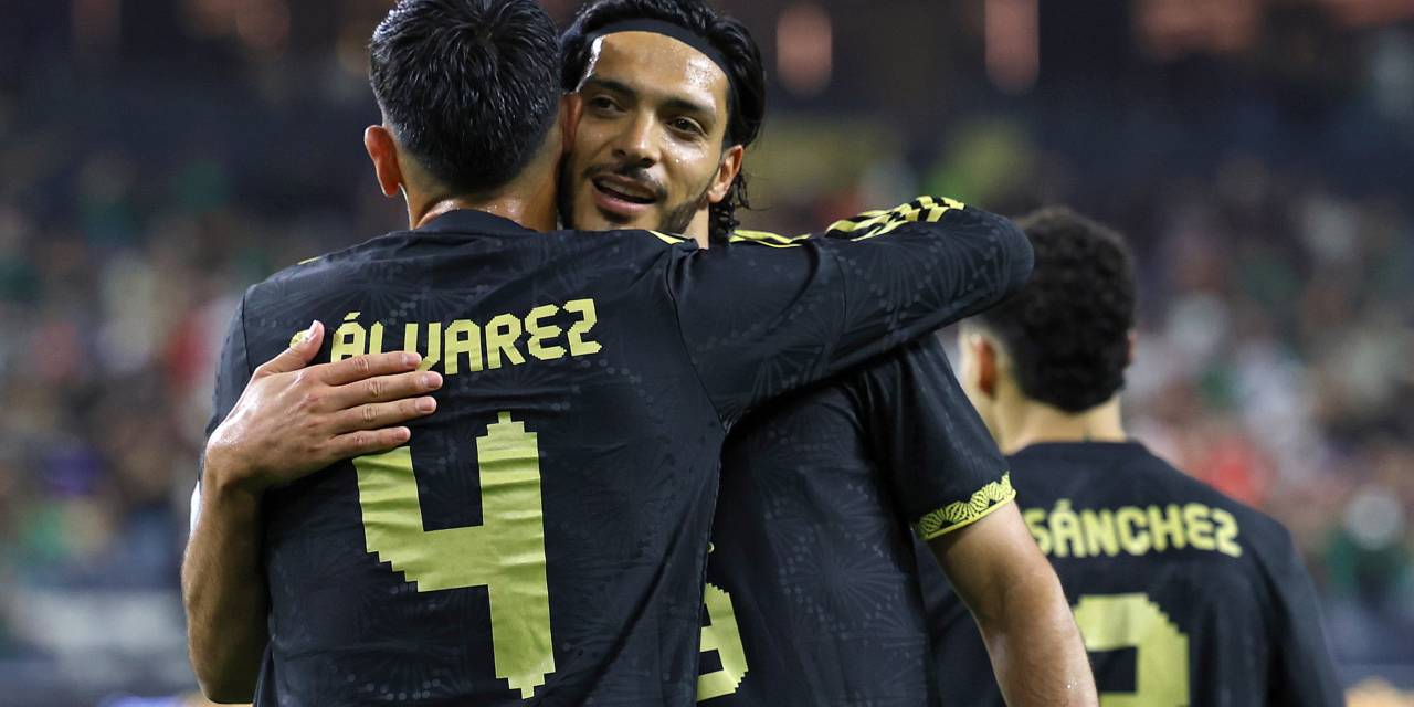 Raúl Jiménez sigue on fire con la selección