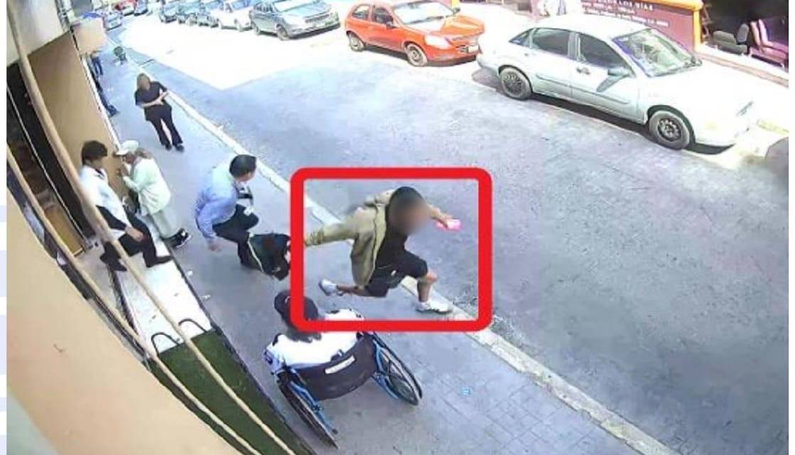 Detienen a presunto responsable de robo a farmacia en Pachuca