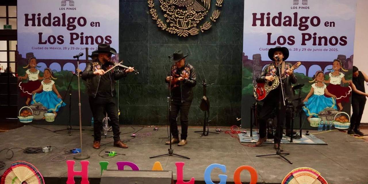 Celebran en Los Pinos la riqueza cultural de Hidalgo