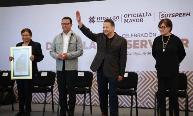 Reconocen labor de servidores públicos de Hidalgo