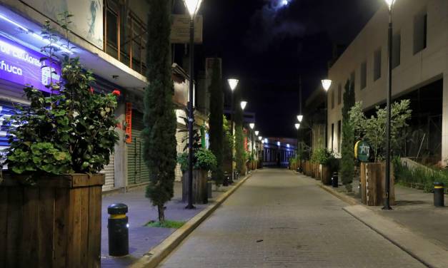 Iluminan 7 calles del Centro Histórico de Pachuca