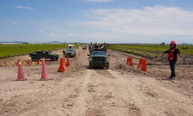 Menchaca supervisa avances del tren AIFA-Pachuca