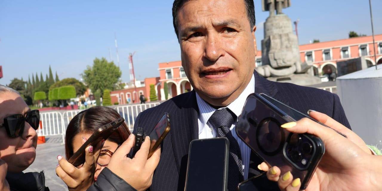 Hay funcionarios que dobletean en el servicio público