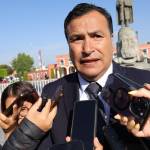 Hay funcionarios que dobletean en el servicio público