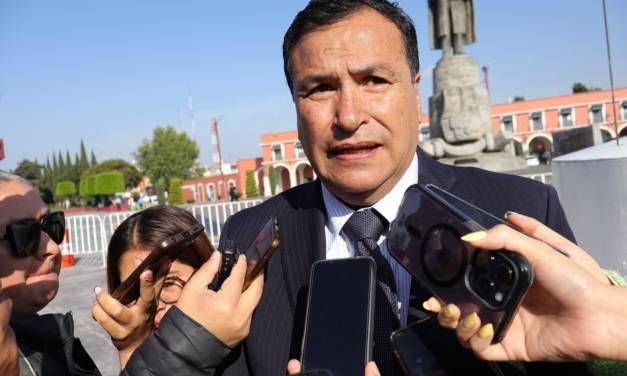 Hay funcionarios que dobletean en el servicio público