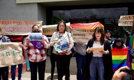 Exigen destitución de Ana Karen Parra
