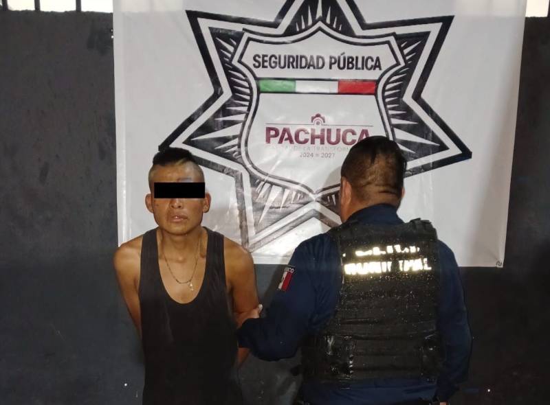 Detienen a hombre en Pachuca por posesión de drogas