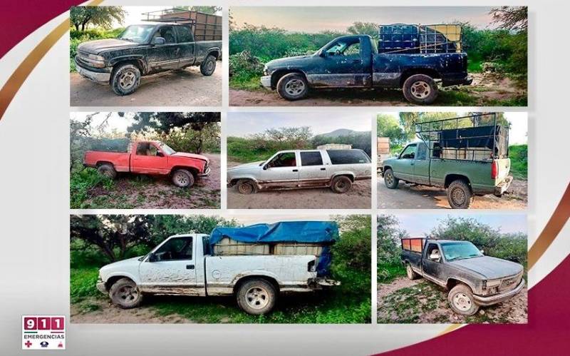 Pobladores de Ajacuba quisieron impedir aseguramiento de camionetas usadas para transportar huachicol