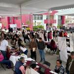 Más de 50 empresas ofrecieron vacantes en feria del empleo en Mineral de la Reforma