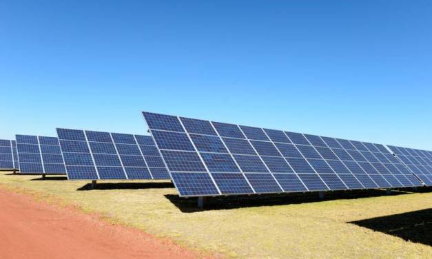 Semarnath descarta daños ambientales por parque solar en Epazoyucan