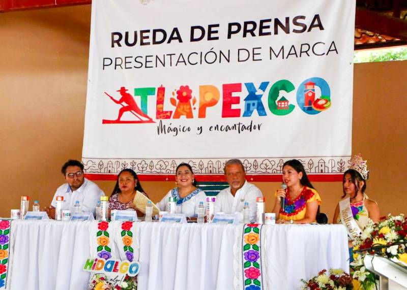 Presentan oficialmente la marca turística: Atlapexco, Mágico y Encantador