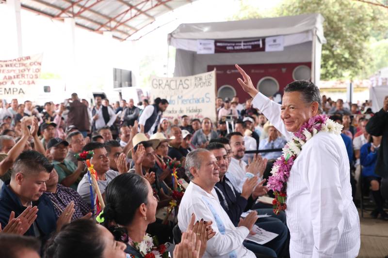Julio Menchaca rendirá informes regionales en Huejutla, Tula e Ixmiquilpan