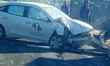 Señalan a funcionario municipal de Tulancingo tras accidente en unidad oficial