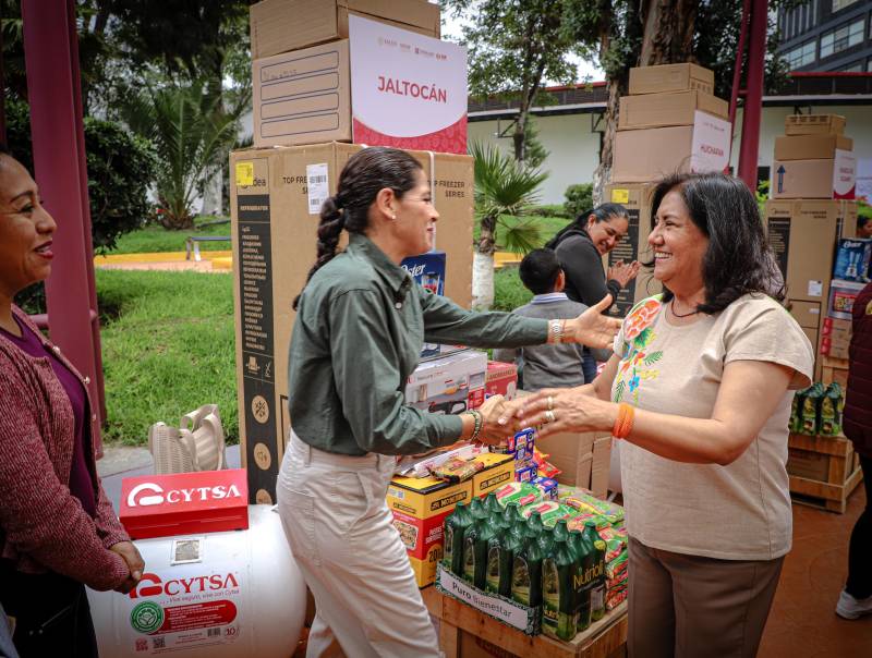 DIF Hidalgo reequipa espacios de alimentación en 26 municipios