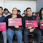 Entrega Sebiso tarjetas del programa “Bienestar Inclusivo”