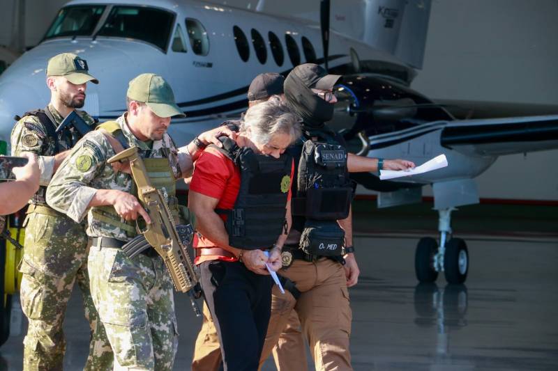 Paraguay expulsa a Hernán Bermúdez Requena