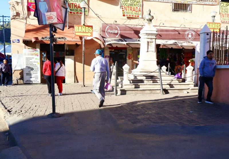 Reubicarán a ambulantes de La Asunción en Pachuca