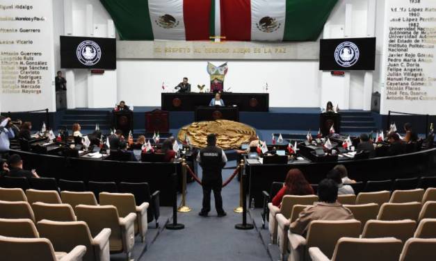 Salón de Plenos será demolido: Andrés Velázquez