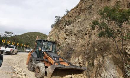 Reabren 25 carreteras federales afectadas por lluvias