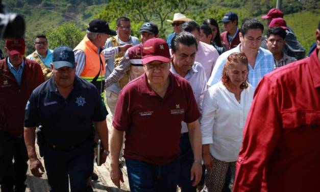 Recorre Menchaca la Sierra Otomí-Tepehua