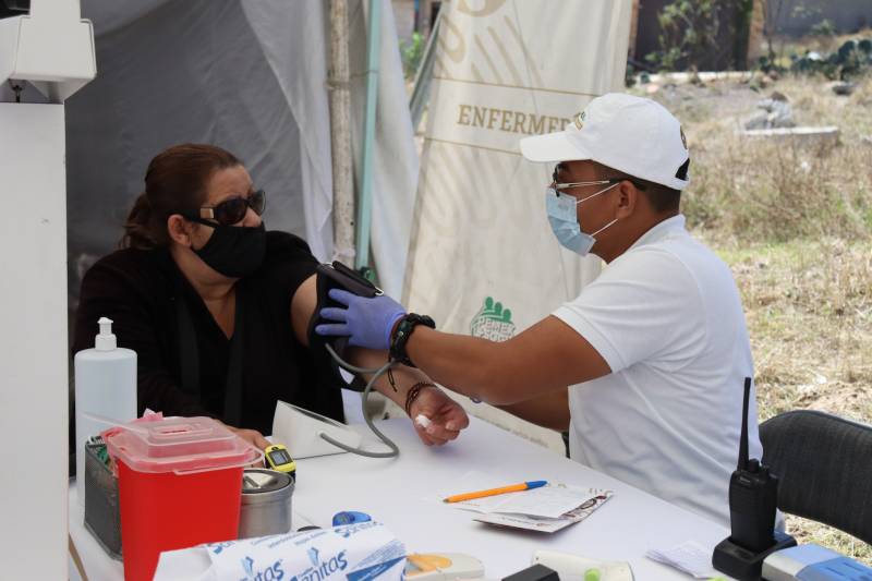 Se suma Pemex a la atención médica en comunidades impactadas por las lluvias