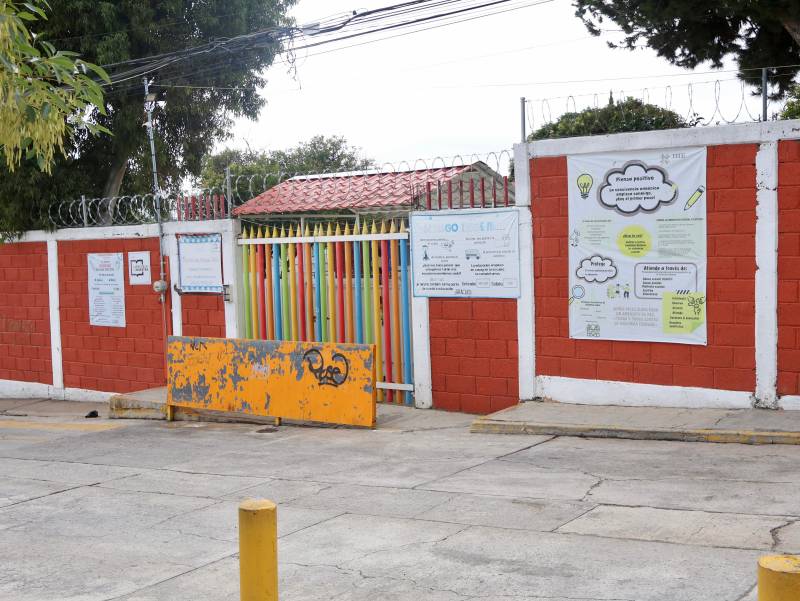 Por lluvias suspenden clases en todas las escuelas