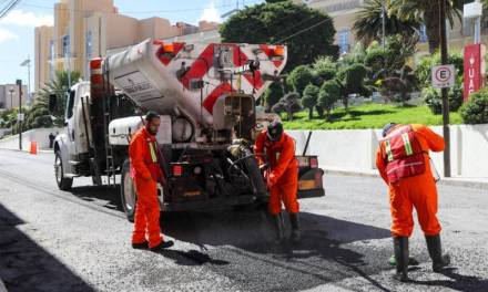 Avanza en Pachuca programa de bacheo con inversión de 15 mdp