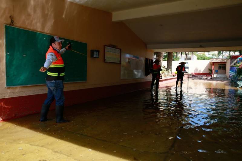 Hay 211 escuelas afectadas por lluvias en Hidalgo