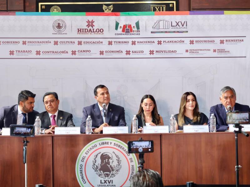 Contraloría investiga a 700 servidores públicos con doble salario