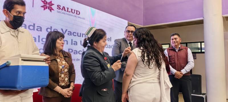 Hidalgo refuerza vacunación invernal con Macro Jornadas