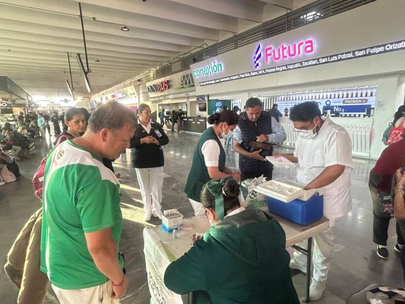 SSH instala puntos de vacunación en lugares de mayor afluencia