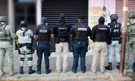 Desmantelan 2 puntos de venta de droga en Apan