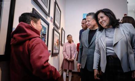 Inauguran exposición y subasta “Lo que Mis Ojos Ven” en Pachuca