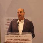 Persiste registro de 7 mil maestros fuera de su centro de trabajo