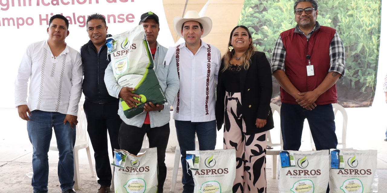 Invierten 44 mdp para la entrega de semillas a productores del campo